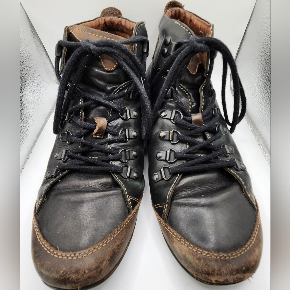 Rugged Black and Brown Leather Men's Boots